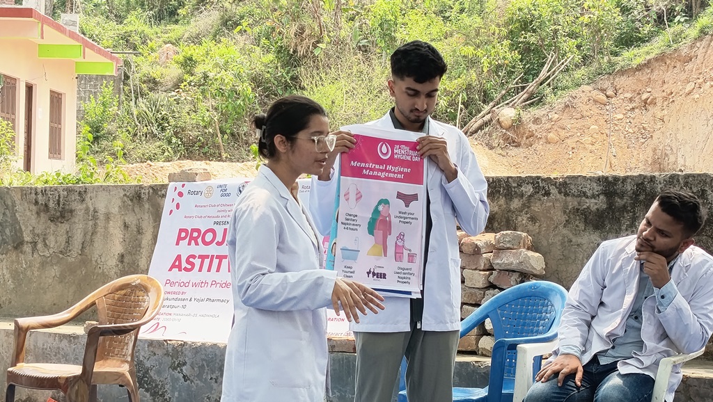 Training on making sanitary pads for women and adolecents girls